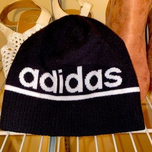 Adidas beanie